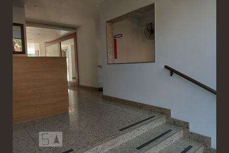 Apartamento à venda com 236m², 3 quartos e 2 vagasRecepção