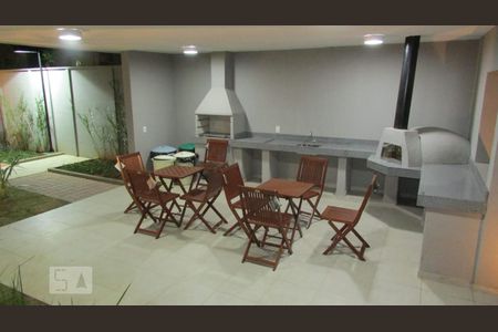 Apartamento à venda com 36m², 1 quarto e sem vagaÁrea comum - Churrasqueira