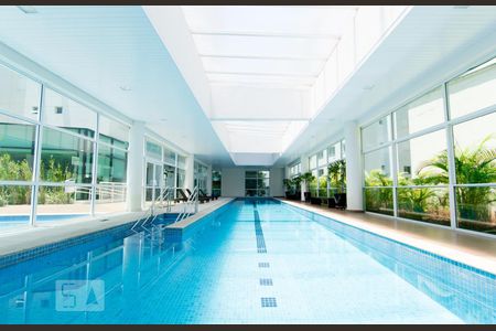 Studio para alugar com 46m², 1 quarto e 1 vagaÁrea comum - Piscina 2