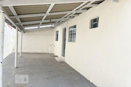 Varanda da frente de casa à venda com 2 quartos, 80m² em Tingui, Curitiba
