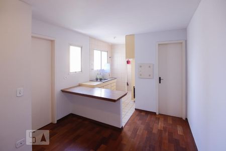 Apartamento para alugar com 28m², 1 quarto e 1 vagaSala