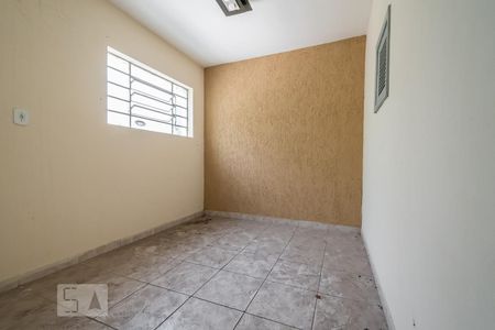 Casa à venda com 69m², 3 quartos e sem vaga Casa à venda com 69m², 3 quartos e sem vagaQuarto 3