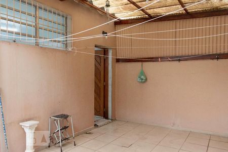 Casa à venda com 198m², 4 quartos e 2 vagasQuintal