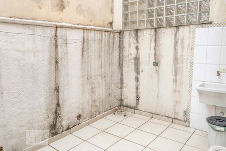 Casa de condomínio à venda com 82m², 2 quartos e 2 vagasLavanderia