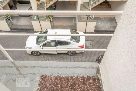 Casa de condomínio à venda com 82m², 2 quartos e 2 vagasSacada