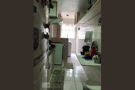 Apartamento à venda com 68m², 2 quartos e 1 vagaCozinha e Área de Serviço