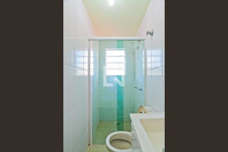Banheiro de casa à venda com 3 quartos, 160m² em Parque São Domingos, São Paulo