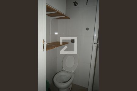 Apartamento para alugar com 91m², 3 quartos e sem vagaBanheiro da Área de Serviço