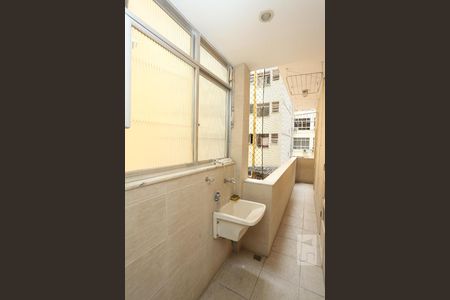 Apartamento para alugar com 111m², 3 quartos e sem vagaÁrea de Serviço