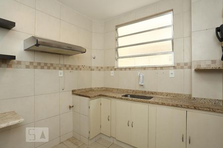 Apartamento para alugar com 111m², 3 quartos e sem vagaCozinha