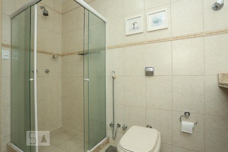 Apartamento para alugar com 111m², 3 quartos e sem vagaBanheiro