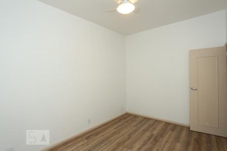 Apartamento para alugar com 111m², 3 quartos e sem vagaQuarto 2