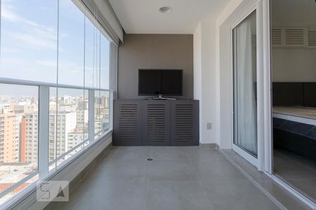 Varanda de kitnet/studio à venda com 1 quarto, 36m² em Consolação, São Paulo