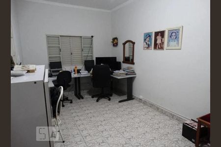 Casa à venda com 230m², 3 quartos e 4 vagasQuarto 1