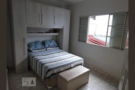 Casa à venda com 230m², 3 quartos e 4 vagasSuíte