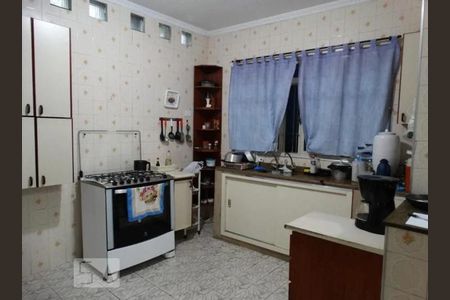 Casa à venda com 230m², 3 quartos e 4 vagasCozinha