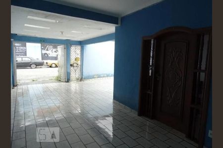 Casa à venda com 230m², 3 quartos e 4 vagasGaragem