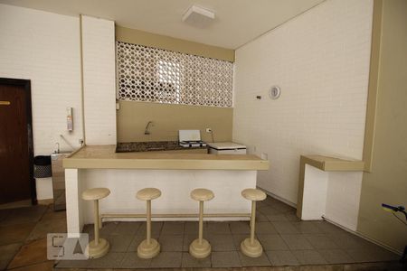 Apartamento à venda com 91m², 2 quartos e sem vagaBar área comum