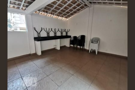 Apartamento à venda com 63m², 3 quartos e 1 vaga Apartamento à venda com 63m², 3 quartos e 1 vagaÁrea comum - Churrasqueira
