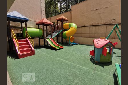 Apartamento à venda com 63m², 3 quartos e 1 vaga Apartamento à venda com 63m², 3 quartos e 1 vagaÁrea Comum - Playground