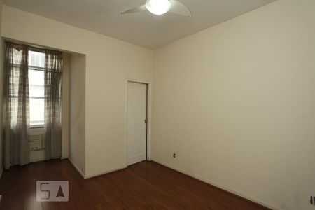 Quarto 1 de apartamento à venda com 3 quartos, 115m² em Copacabana, Rio de Janeiro