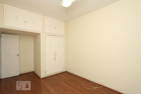 Quarto 1 de apartamento à venda com 3 quartos, 115m² em Copacabana, Rio de Janeiro