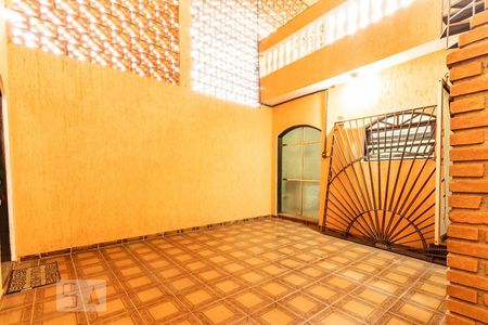 Casa à venda com 240m², 5 quartos e 2 vagasQuintal 