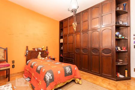 Casa à venda com 240m², 5 quartos e 2 vagasQuarto 2