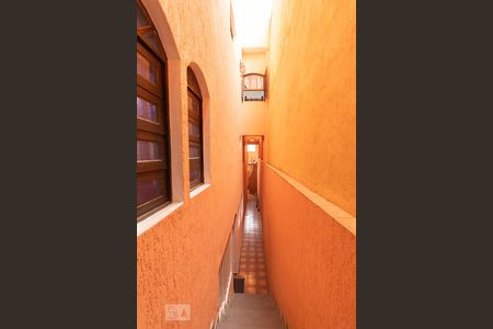 Casa à venda com 240m², 5 quartos e 2 vagasCorredor 