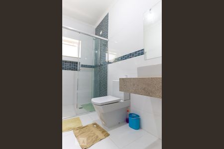 Casa à venda com 759m², 4 quartos e 8 vagasBanheiro suíte 2