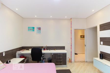 Casa à venda com 759m², 4 quartos e 8 vagasSuíte 1