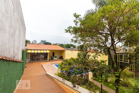Casa à venda com 759m², 4 quartos e 8 vagasÁrea Externa