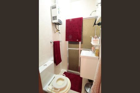 Apartamento à venda com 67m², 2 quartos e sem vaga Apartamento à venda com 67m², 2 quartos e sem vagaBanheiro