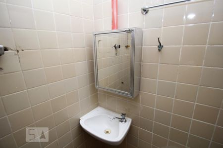 Casa para alugar com 100m², 2 quartos e sem vagaBanheiro de Serviço