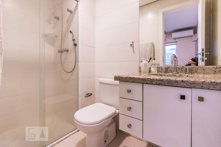 Banheiro de apartamento à venda com 1 quarto, 52m² em Jardim Paulista, São Paulo