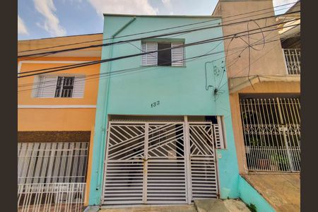 Casa para alugar com 90m², 3 quartos e sem vagaFachada