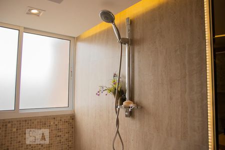 Apartamento à venda com 116m², 2 quartos e 2 vagasDetalhe - Suíte 2