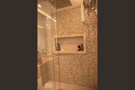 Apartamento à venda com 116m², 2 quartos e 2 vagasDetalhe - Suíte 2