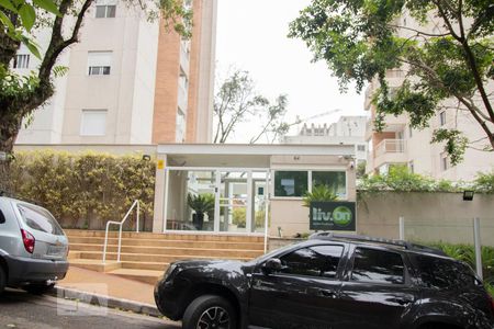 Apartamento à venda com 116m², 2 quartos e 2 vagasFachada