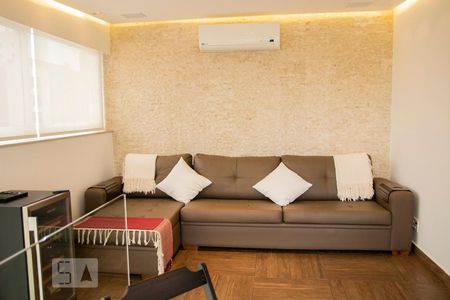 Apartamento à venda com 116m², 2 quartos e 2 vagasCobertura