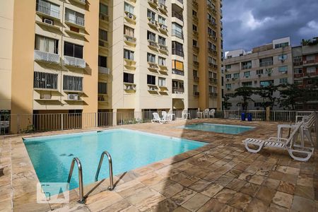 Apartamento à venda com 70m², 2 quartos e 1 vagaÁrea Comum - Playground