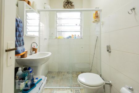 Apartamento à venda com 85m², 2 quartos e sem vagaBanheiro