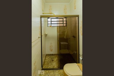 Casa à venda com 200m², 3 quartos e 2 vagasBanheiro