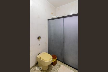 Casa à venda com 200m², 3 quartos e 2 vagasBanheiro da Suíte