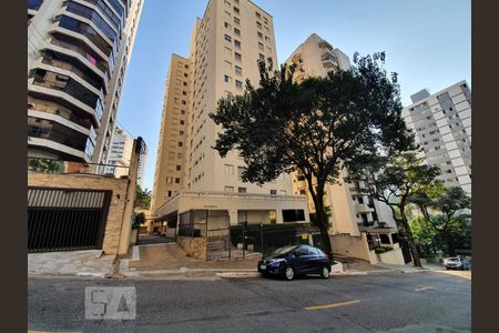 Apartamento para alugar com 36m², 1 quarto e 1 vaga Apartamento para alugar com 36m², 1 quarto e 1 vagaFachada