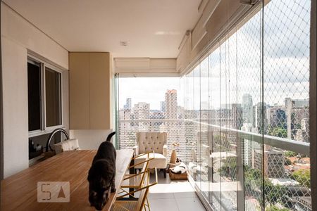Varanda de apartamento à venda com 1 quarto, 66m² em Vila Olímpia, São Paulo