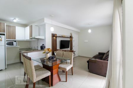 Sala de apartamento à venda com 2 quartos, 65m² em Vila Augusta, Guarulhos