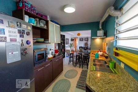 Apartamento à venda com 67m², 1 quarto e 1 vagaCozinha