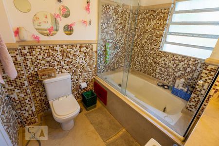 Apartamento à venda com 67m², 1 quarto e 1 vagaBanheiro da Suíte