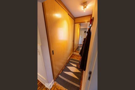 Apartamento à venda com 67m², 1 quarto e 1 vagaCloset